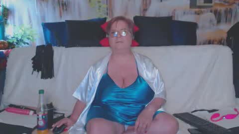 QueenPammy online show from 12, 4, 2026