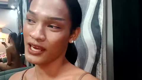 Snapshot of queenvalentinats chatting on 31, 12, 2024 ValentinaMoone online show from 31, 12, 2024