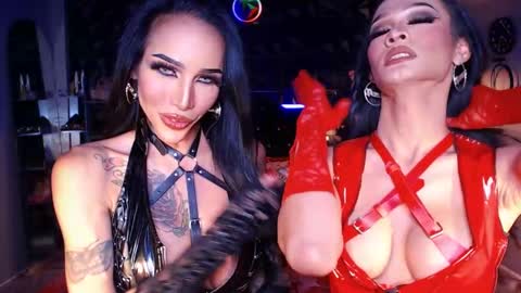 Snapshot of queenvalentinats chatting on 10, 2, 2025 ValentinaMoone online show from 10, 2, 2025