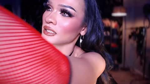 Snapshot of queenvalentinats chatting on 11, 2, 2025 ValentinaMoone online show from 11, 2, 2025