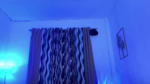 Snapshot of queenvalentinats chatting on 1, 10, 2025 ValentinaMoone online show from 1, 10, 2025