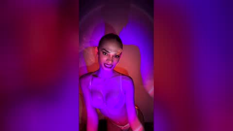 Snapshot of queenvalentinats chatting on 26, 2, 2026 ValentinaMoone online show from 26, 2, 2026