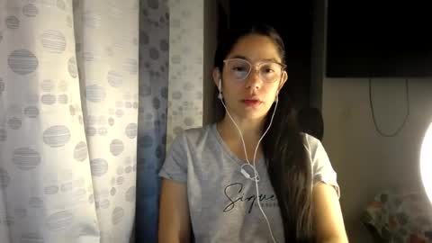 Snapshot of queenvictoria2023 chatting on 17, 6, 2026 Paola online show from 17, 6, 2026