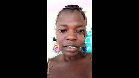 Snapshot of queenzawa chatting on 23, 3, 2026 queenzawa online show from 23, 3, 2026