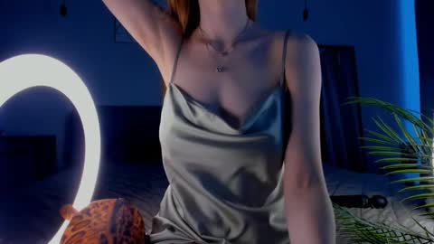 Teri  My favorite vibes 77 101 222 666 online show from 15, 2, 2025