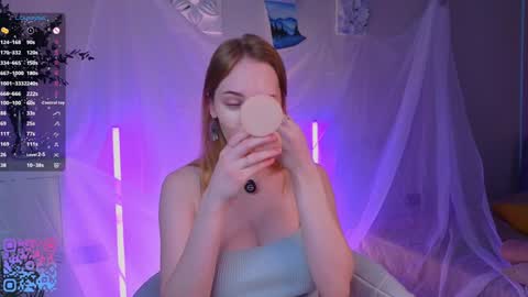 Teri  My favorite vibes 77 101 222 666 online show from 13, 9, 2025