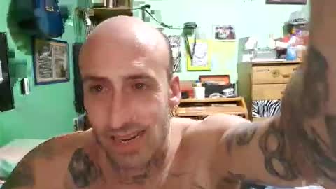 Snapshot of quentinfollari chatting on 19, 2, 2026 quentinreloaded online show from 19, 2, 2026
