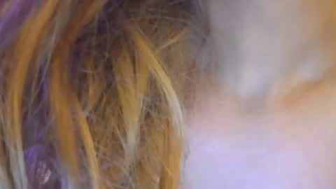 Mia online show from 28, 10, 2025