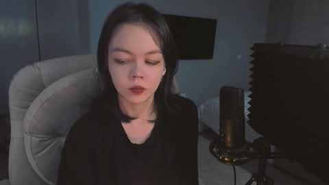 quietluxury online show from 4, 3, 2026