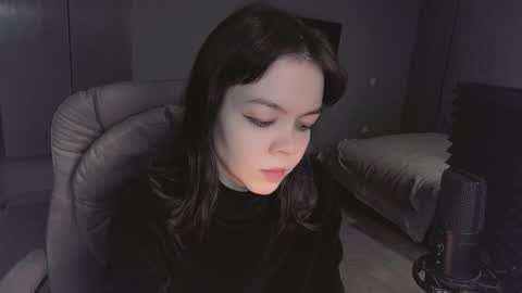 Snapshot of quietluxury chatting on 30, 4, 2026 quietluxury online show from 30, 4, 2026
