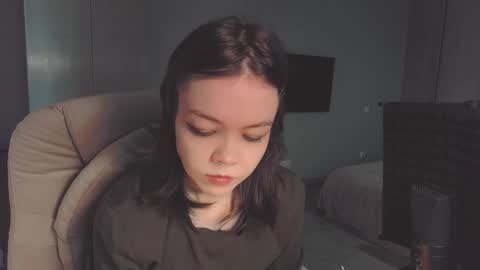 Snapshot of quietluxury chatting on 28, 5, 2026 quietluxury online show from 28, 5, 2026