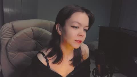 Snapshot of quietluxury chatting on 8, 6, 2026 quietluxury online show from 8, 6, 2026