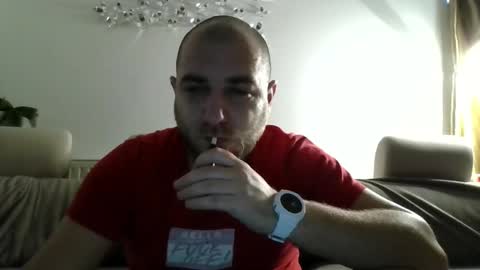 Snapshot of r0bila chatting on 3, 3, 2025 R0bila online show from 3, 3, 2025