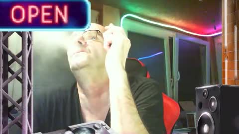 dj mike online show from 14, 2, 2025