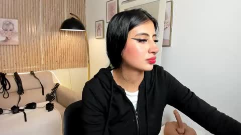 RACHEL ES online show from 19, 12, 2025