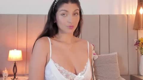 Snapshot of rachell_duque chatting on 9, 1, 2026 Rachell online show from 9, 1, 2026