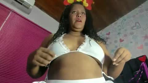 Snapshot of rachell_hot6 chatting on 14, 2, 2026 rachell_hot6 online show from 14, 2, 2026