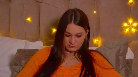 RachellSimpson online show from 15, 12, 2024