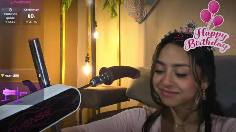 Snapshot of rachelruizz chatting on 9, 9, 2025 RACHEL online show from 9, 9, 2025