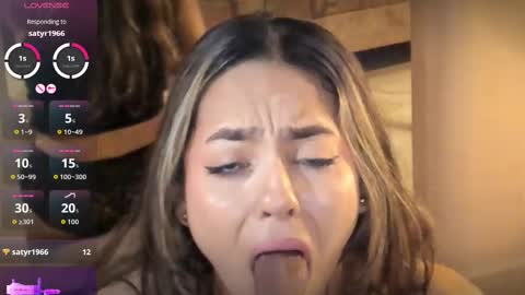 Snapshot of rachelruizz chatting on 19, 9, 2025 RACHEL online show from 19, 9, 2025