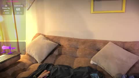 Snapshot of rachelruizz chatting on 22, 9, 2025 RACHEL online show from 22, 9, 2025