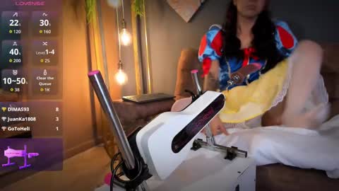 Snapshot of rachelruizz chatting on 31, 10, 2025 RACHEL online show from 31, 10, 2025