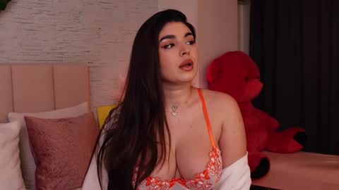 RachelSwaan online show from 18, 1, 2025