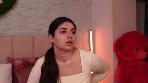 RachelSwaan online show from 3, 2, 2025