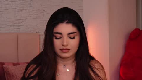 RachelSwaan online show from 6, 2, 2025