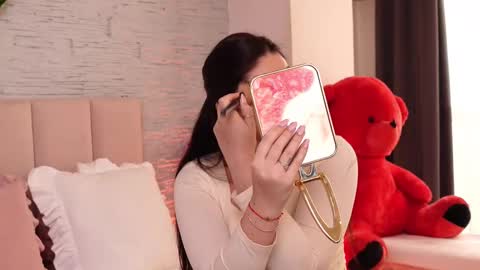 RachelSwaan online show from 9, 3, 2025