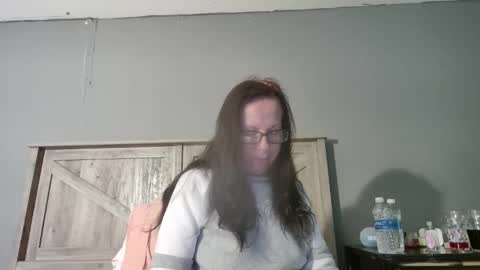 Radiant Peach Goddess online show from 20, 2, 2025