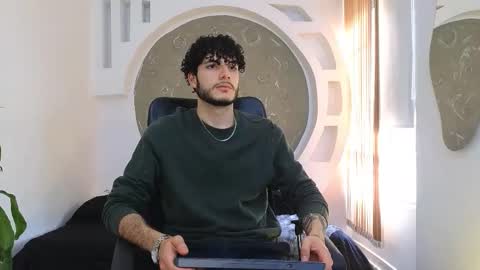 R A F A E L online show from 25, 9, 2025