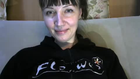 Rafaella online show from 4, 3, 2025