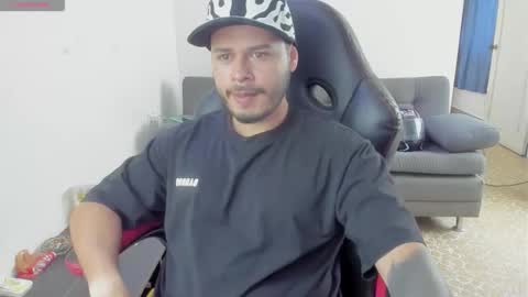 ragnar_lothbrok77 online show from 26, 4, 2026