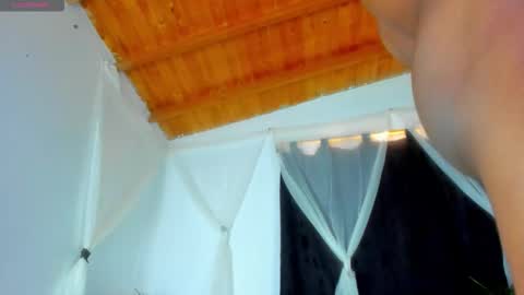 Snapshot of ragnarhot24 chatting on 12, 11, 2025 Andres H online show from 12, 11, 2025