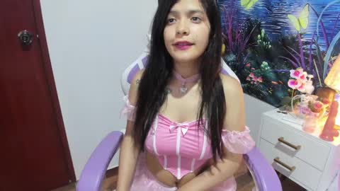 rainbow__coockie online show from 31, 12, 2024