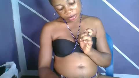 Snapshot of rainbow_baby26 chatting on 8, 10, 2025 rainbow baby26 online show from 8, 10, 2025