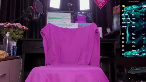 Laura online show from 27, 7, 2026