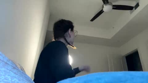 Ray Ray online show from 6, 2, 2025