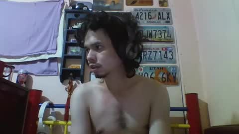 Snapshot of raku2386 chatting on 1, 1, 2025 Ken online show from 1, 1, 2025