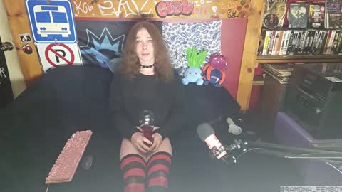 Snapshot of ramona_femboy chatting on 14, 9, 2025 ramona_femboy online show from 14, 9, 2025