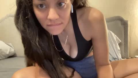 RamonaJ online show from 6, 10, 2025