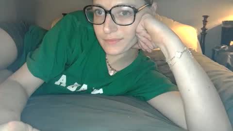 Snapshot of ramonaquinn chatting on 30, 3, 2026 RAMONA Q online show from 30, 3, 2026