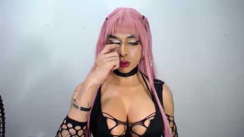 RamonaSmit online show from 13, 10, 2025