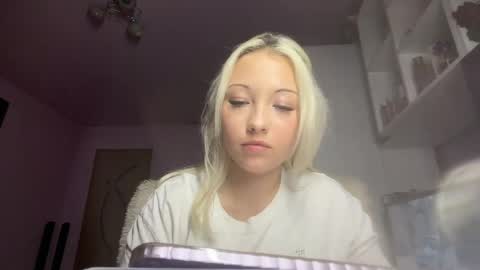 Emma online show from 25, 5, 2026