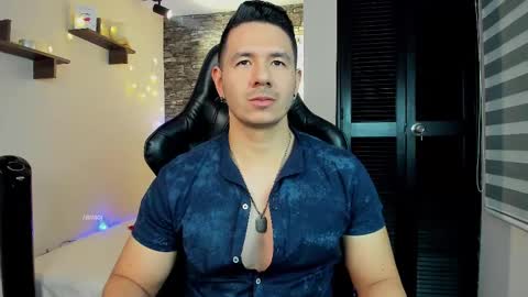 Jonas online show from 5, 3, 2025