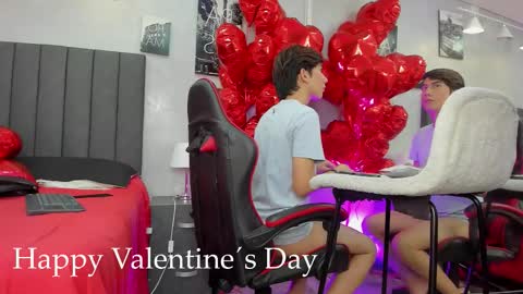 Raphael Nyon online show from 15, 2, 2026