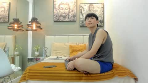 Raphael Nyon online show from 7, 3, 2026