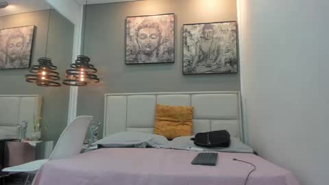 Raphael Nyon online show from 8, 3, 2026