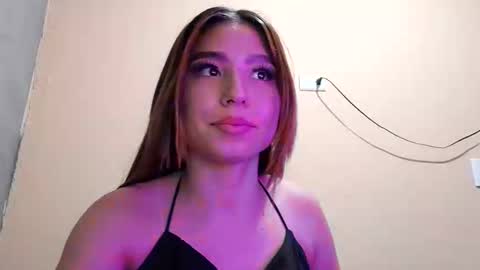 raquel2411 online show from 10, 3, 2026